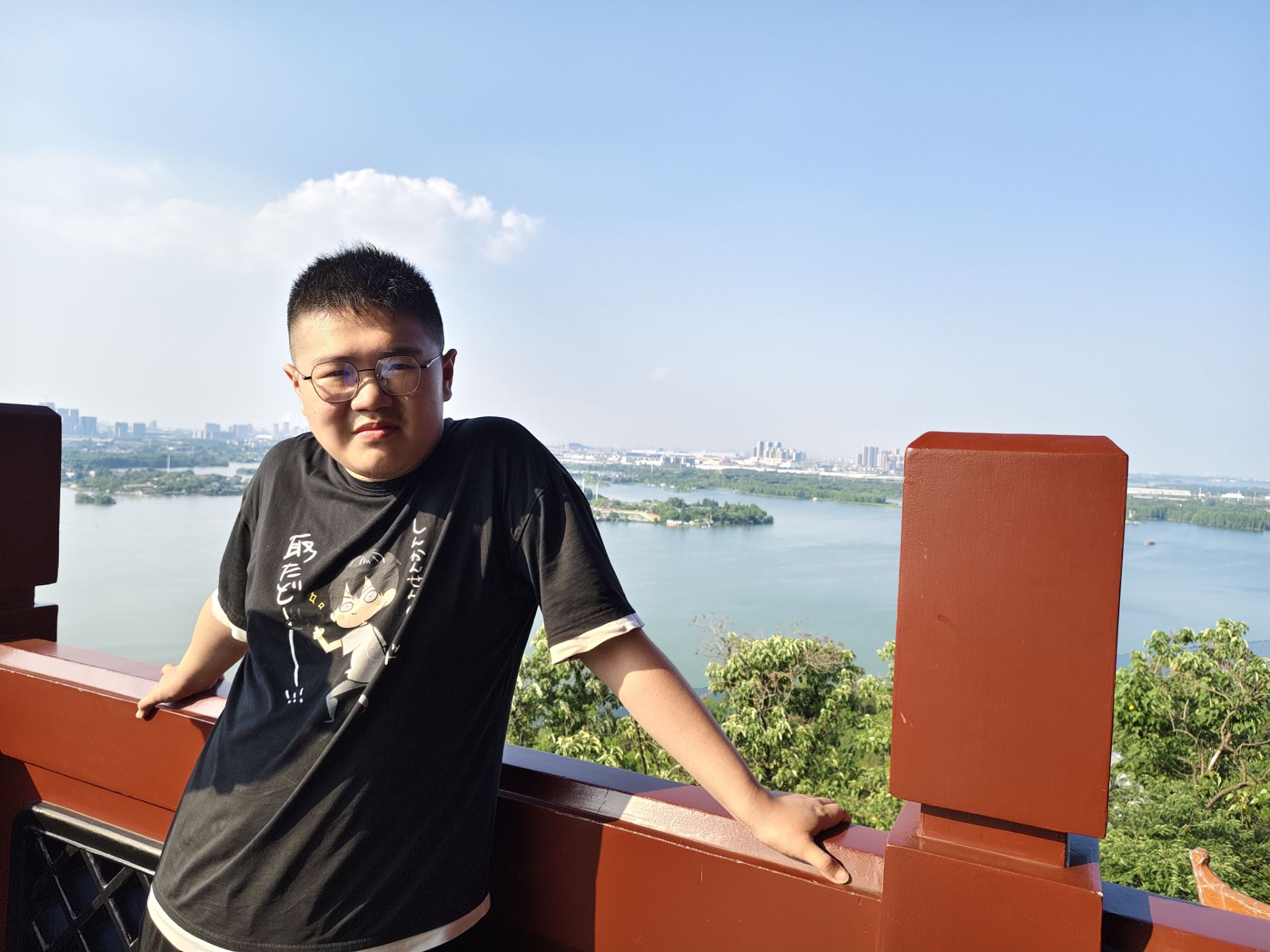 李瑞